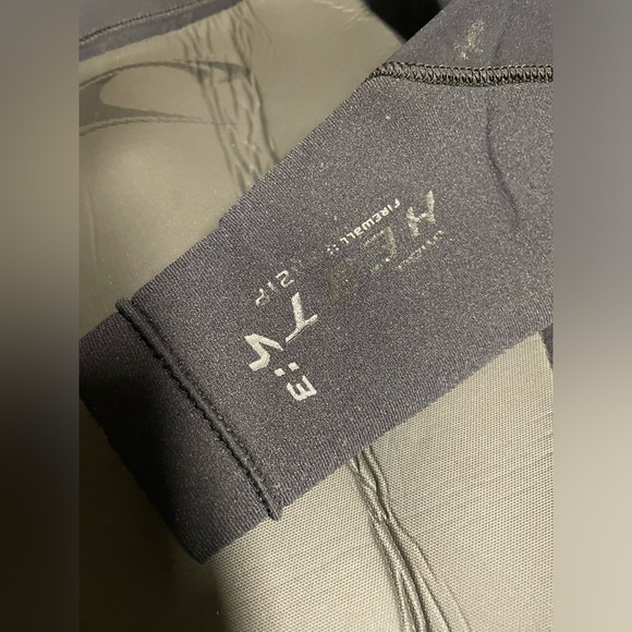 O’Neill 4/3MM Men’s MS Back Zip Full Wetsuit - Picture 3 of 8